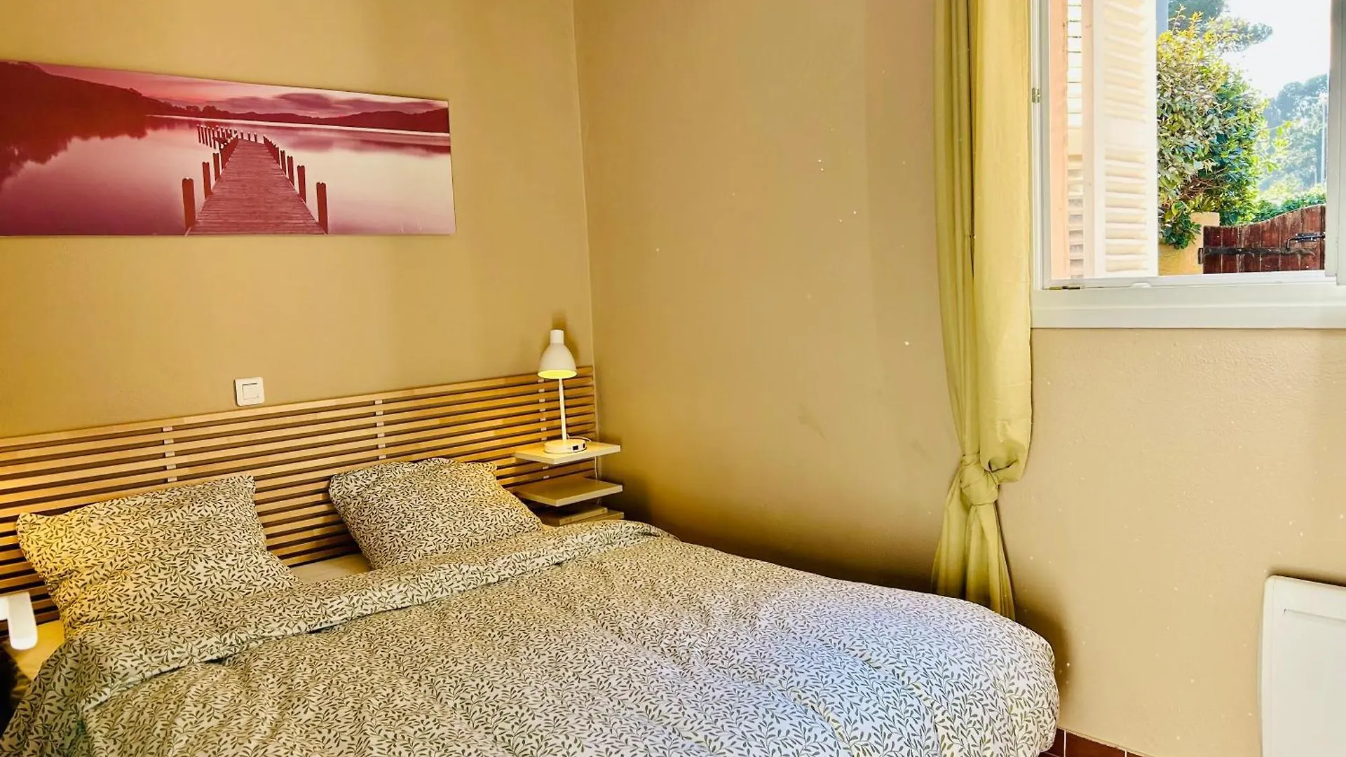 קבלייר-סור-מר Charmant Et Cosy T2 A Deux Pas Du Port Dans Un Quartier Calme