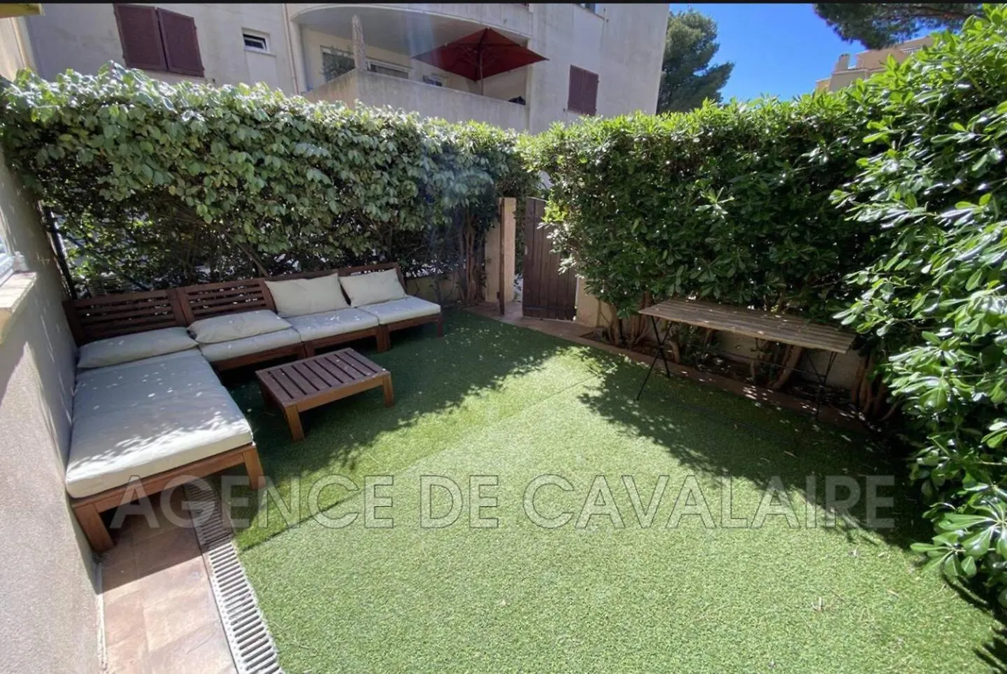 Charmant Et Cosy T2 A Deux Pas Du Port Dans Un Quartier Calme Cavalaire-sur-Mer 0*,  France